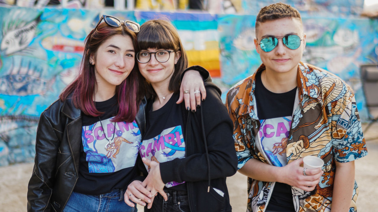 Una foto di Paola, Giulia e Eleonora, le nuove Camaleonti